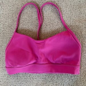 Women's Flow Y sports bra
